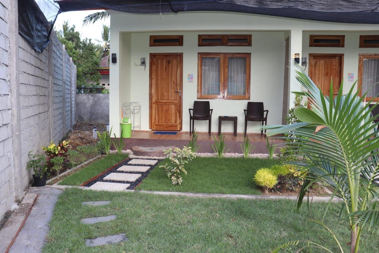 Room 212 Kuta  Exteriér fotografie